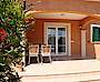 Ferienhaus Mallorca - Casa Yacaranda, Sa Rapita-Es Trenc Ferienhaus Ferienhaus Mallorca - Casa Yacaranda, Sa Rapita-Es Trenc, Spanien, Mallorca, Sa Rapita, Sa Rapita: privater Garten mit Terrassen, Liegen, Gartengrill